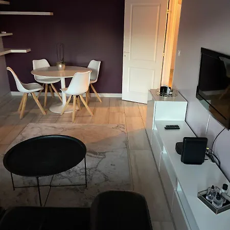 Apartment Superbe Avec Place De Parking Gratuit
