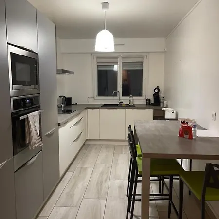 Apartamento Superbe Avec Place De Parking Gratuit *